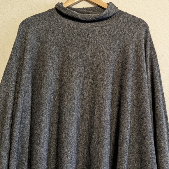 BRYN WALKER Lagen look Pullover Luxury Blend Boxy Sweater Gray Size Small EUC - Picture 3 of 8